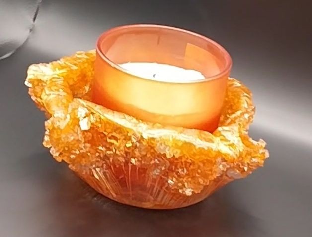 Hand molded crystal bowl